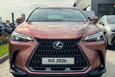 Lexus NX 350h Prestige 2WD