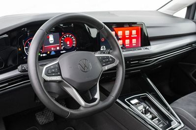 Volkswagen Golf 2.0 TDI Style DSG