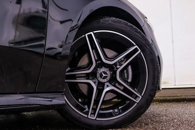 Mercedes Klasa A 220 4-Matic AMG Line