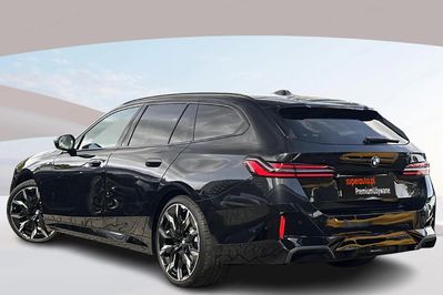 BMW Seria 5 Touring 520d xDrive M Sport