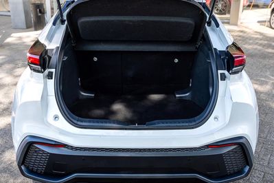 Toyota C-HR Style 1.8 Hybrid