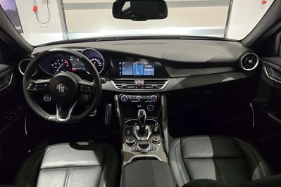 Alfa Romeo Giulia 2.0 Turbo Veloce TI Q4 aut