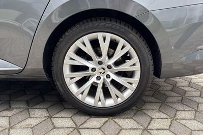 Skoda Superb L&K 2.0 TSI DSG