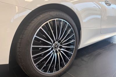 Mercedes CLE 300 4-Matic AMG Line