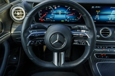 Mercedes Klasa E 220 d mHEV AMG 9G-Tronic