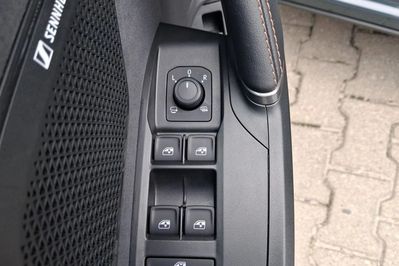 Cupra Formentor eTSI
