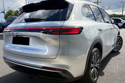 Geely Starray EM-i 1.5 PHEV Max