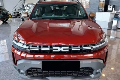 Dacia Duster Extreme 1.6 Full Hybrid