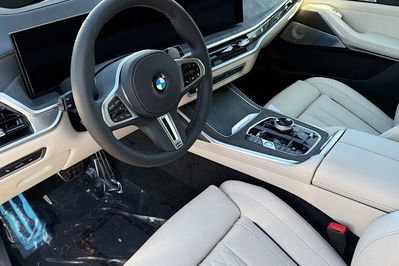 BMW X7 M60i xDrive