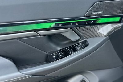 BMW Seria 5 Touring 540d xDrive M Sport