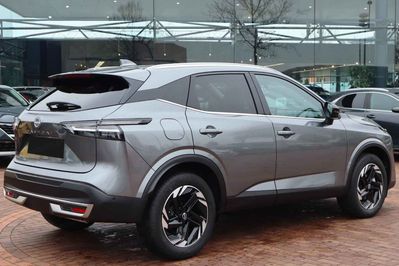 Nissan Qashqai N-Connecta Xtronic 1.3 DIG-T mHEV