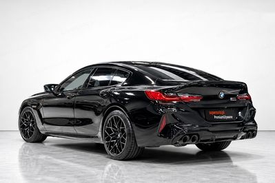 BMW Seria 8 M8 Competition