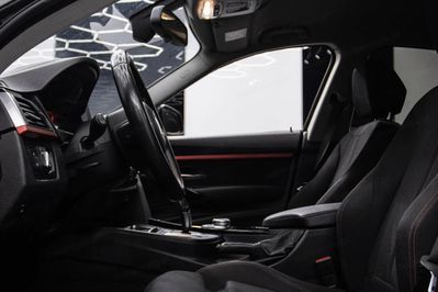 BMW Seria 3 Gran Turismo 320i aut