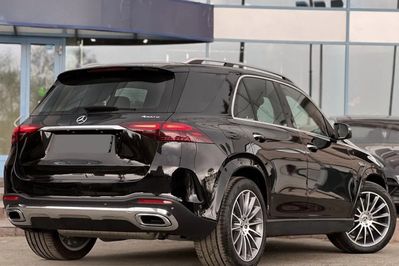 Mercedes GLE 300 d  4-Matic AMG Line