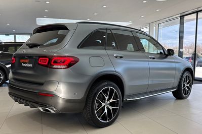 Mercedes GLC 300 e 4MATIC AMG Line