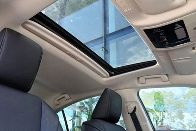 Lexus ES 300h Business Edition