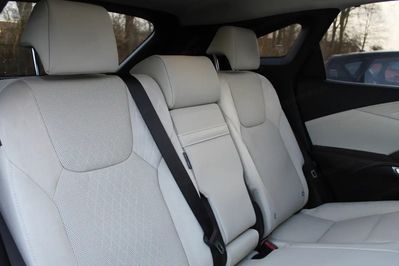 Lexus RX 450h+ Omotenashi 2.5 Hybrid Plug-in