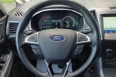 Ford S-MAX 2.5 Hybrid Titanium Cvt
