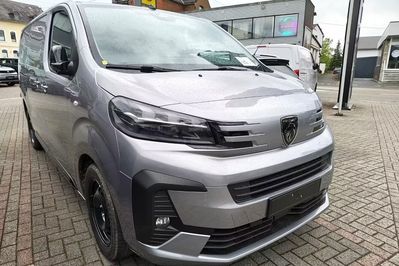 Peugeot Expert XL L2H1 AT8