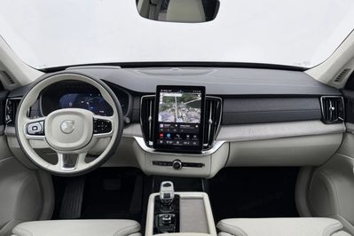 Volvo XC90 T8 AWD Plug-In Hybrid Ultimate Bright 7os aut
