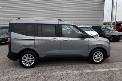 Ford Tourneo Courier Titanium