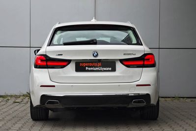 BMW Seria 5 Touring 530e xDrive Luxury Line