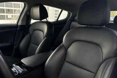 Kia Stinger 2.0 T-GDI L