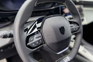 Peugeot 308 GT SW EAT8 1.5 BlueHDi