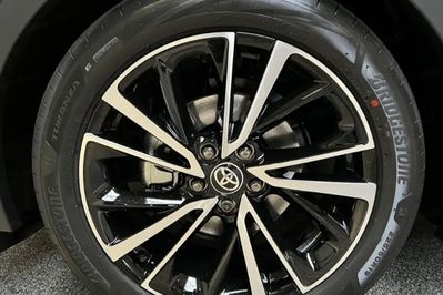 Toyota C-HR Executive 2.0 Plug-in Hybrid Dynamic Force