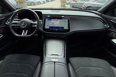 Mercedes Klasa E 300 de  4-Matic AMG
