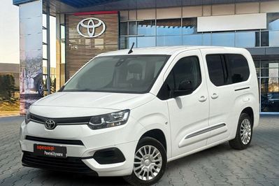 Toyota Proace City Verso Long 1.5 d-4D Business
