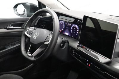 Volkswagen Golf Style 1.5 eTSI DSG