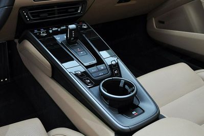 Porsche 911 Carrera 4S