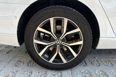Volkswagen Passat Business 1.5 TSI EVO DSG