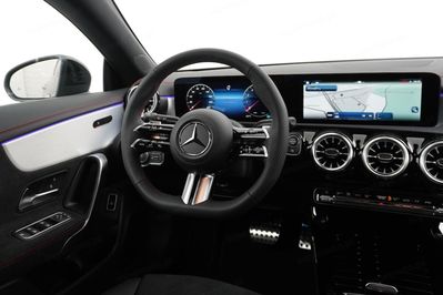 Mercedes CLA 200 AMG Line Shooting Brake