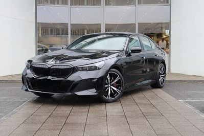 BMW Seria 5 520d xDrive M Sport
