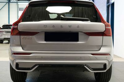 Volvo XC60 B5 AWD Ultra Dark