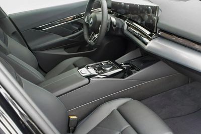 BMW Seria 5 520d M Sport