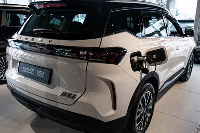 Chery Tiggo 7 Premium 1.5 T-GDI Super Hybrid DHT