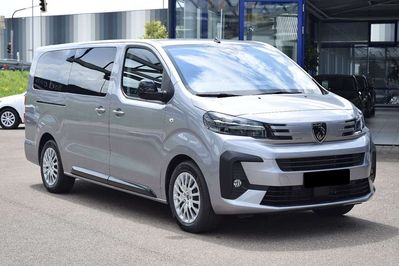 Peugeot Traveller Long L2H1 Business EAT8