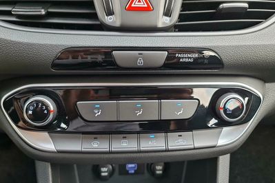 Hyundai i30 1.5 T-GDI Modern