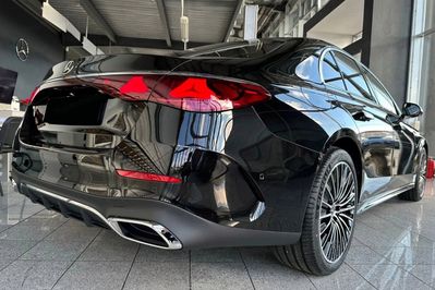 Mercedes Klasa E 220 d 4-Matic AMG