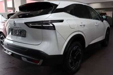 Nissan Qashqai N-Connecta Xtronic 1.3 DIG-T mHEV