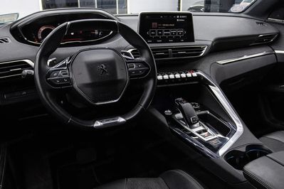 Peugeot 5008 PureTech GT Pack S&S EAT8