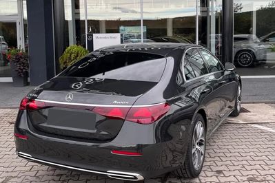 Mercedes Klasa E 200 4-Matic Exclusive