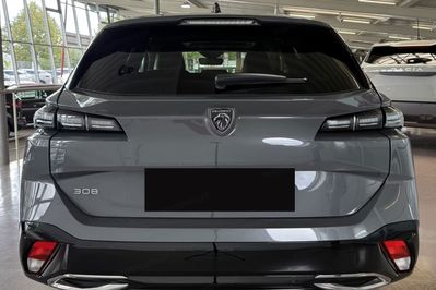 Peugeot 308 Allure EAT8 1.5 BlueHDi