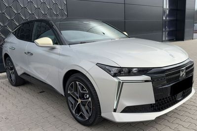 DS N°4 Performance Line EAT8 1.5 BlueHDi