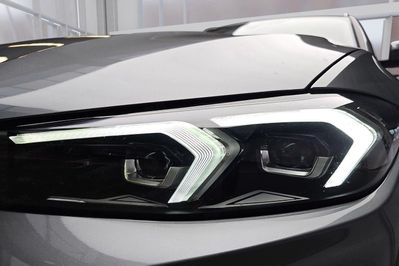 BMW Seria 3 330i xDrive M Sport aut