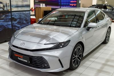 Toyota Camry 2.5 Hybrid Executive e-CVT