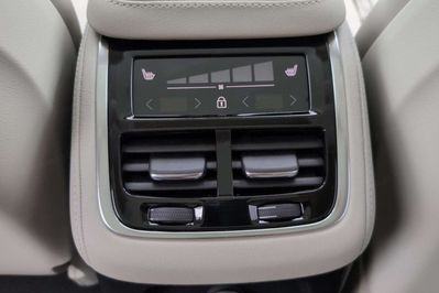 Volvo XC60 B5 AWD Ultra Bright